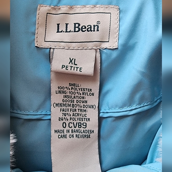 L.L.Bean XL Petite Powder Blue Goose Down Puffer Vest Faux Fur Collar‎ - Picture 3 of 7